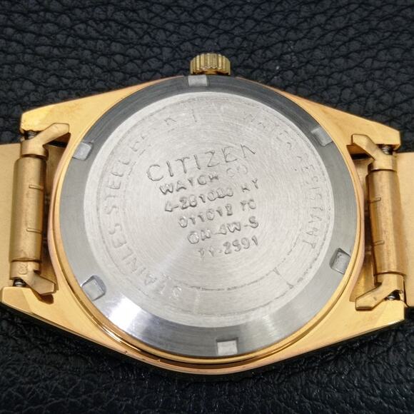 Vintage 1972 Citizen Automatic Mens Gold Watch W/daydate & Red accents - Picture 8 of 10